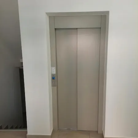 Apartment Exclusive *